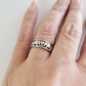 Elephant Love Heart .925 Sterling Silver Band Ring